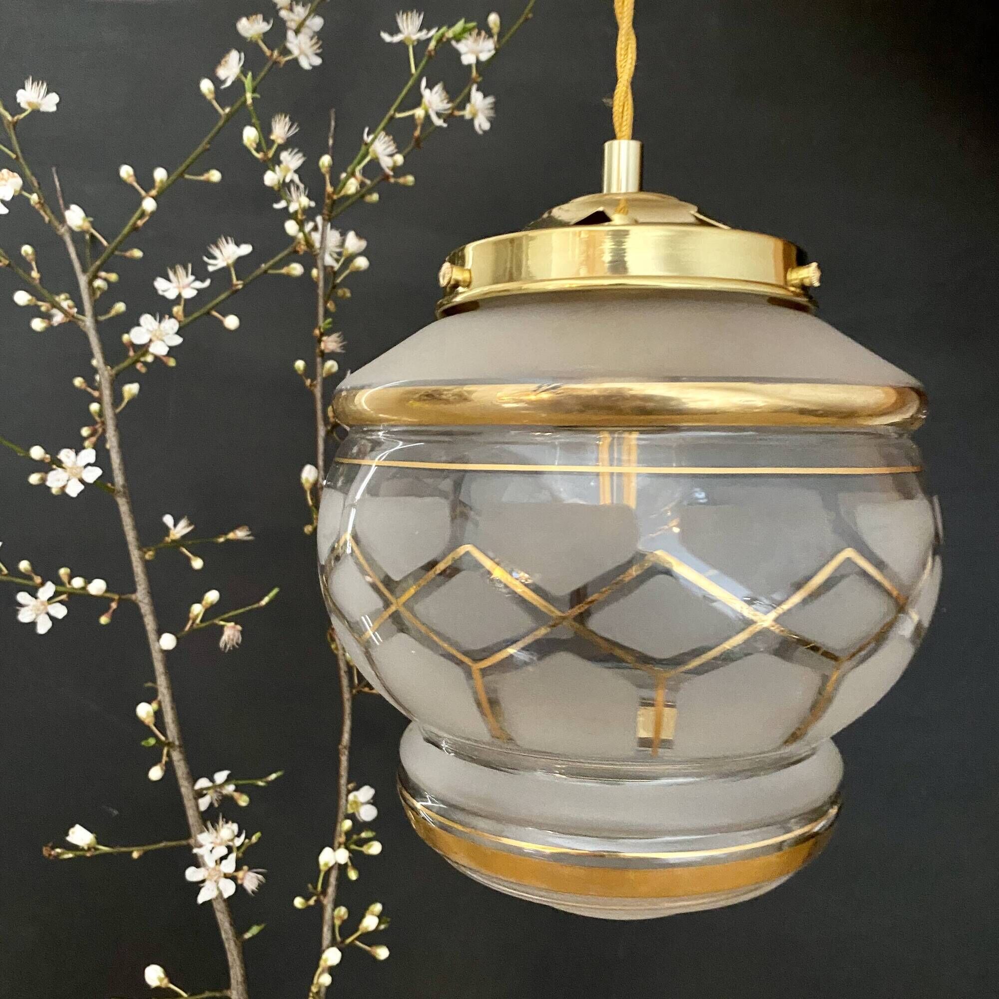 Vintage art deco globe pendant light in white and gold frosted glass