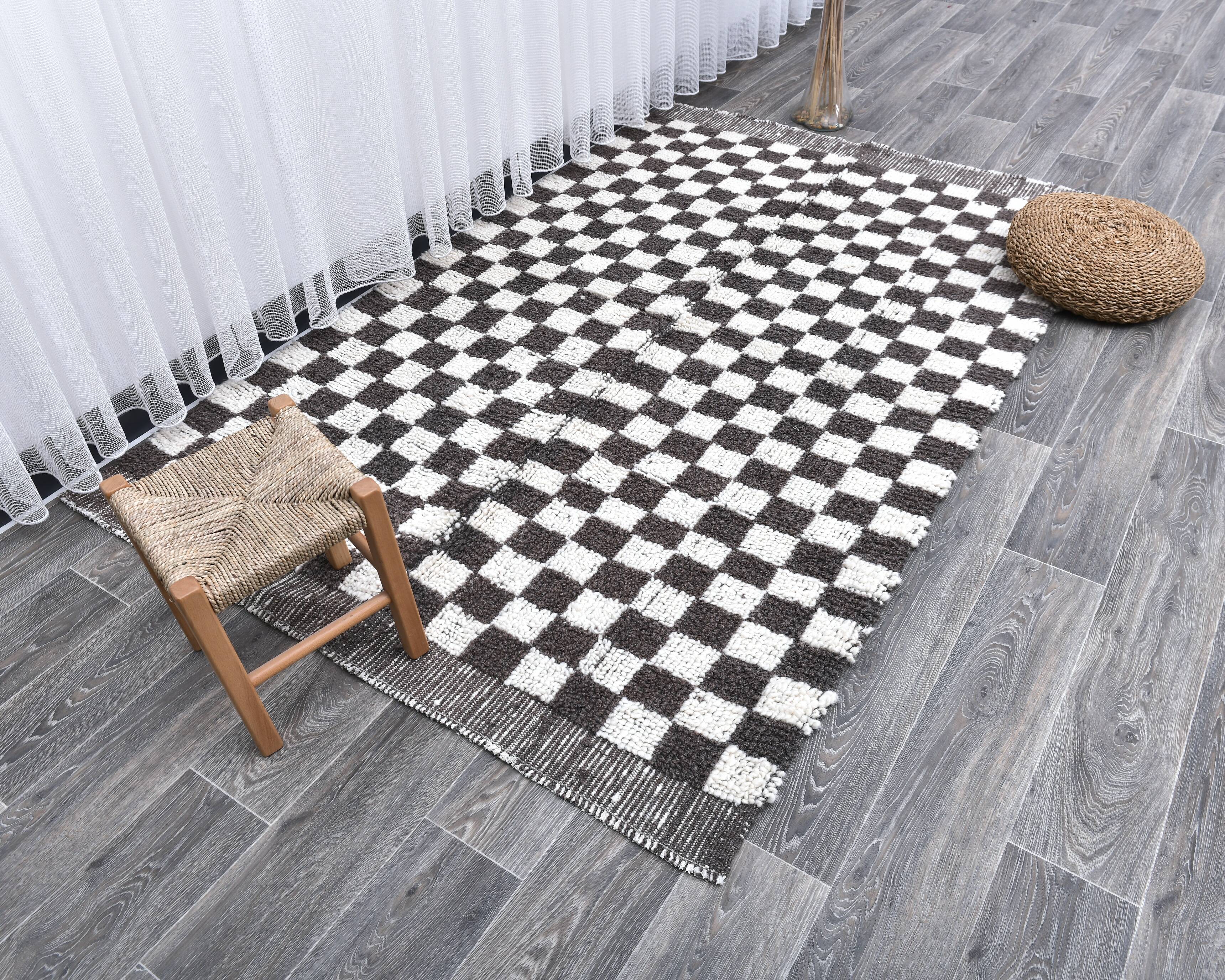 4x7 Checkered Handmade Wool Rug 137x214Cm SK 241436