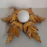 Flower-shaped ceiling lamp