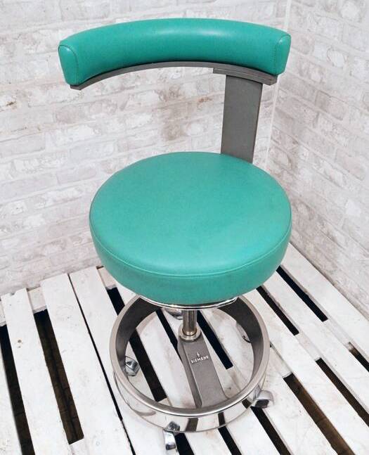 Vintage Industrial Swivel Chair • Siemens • 1975