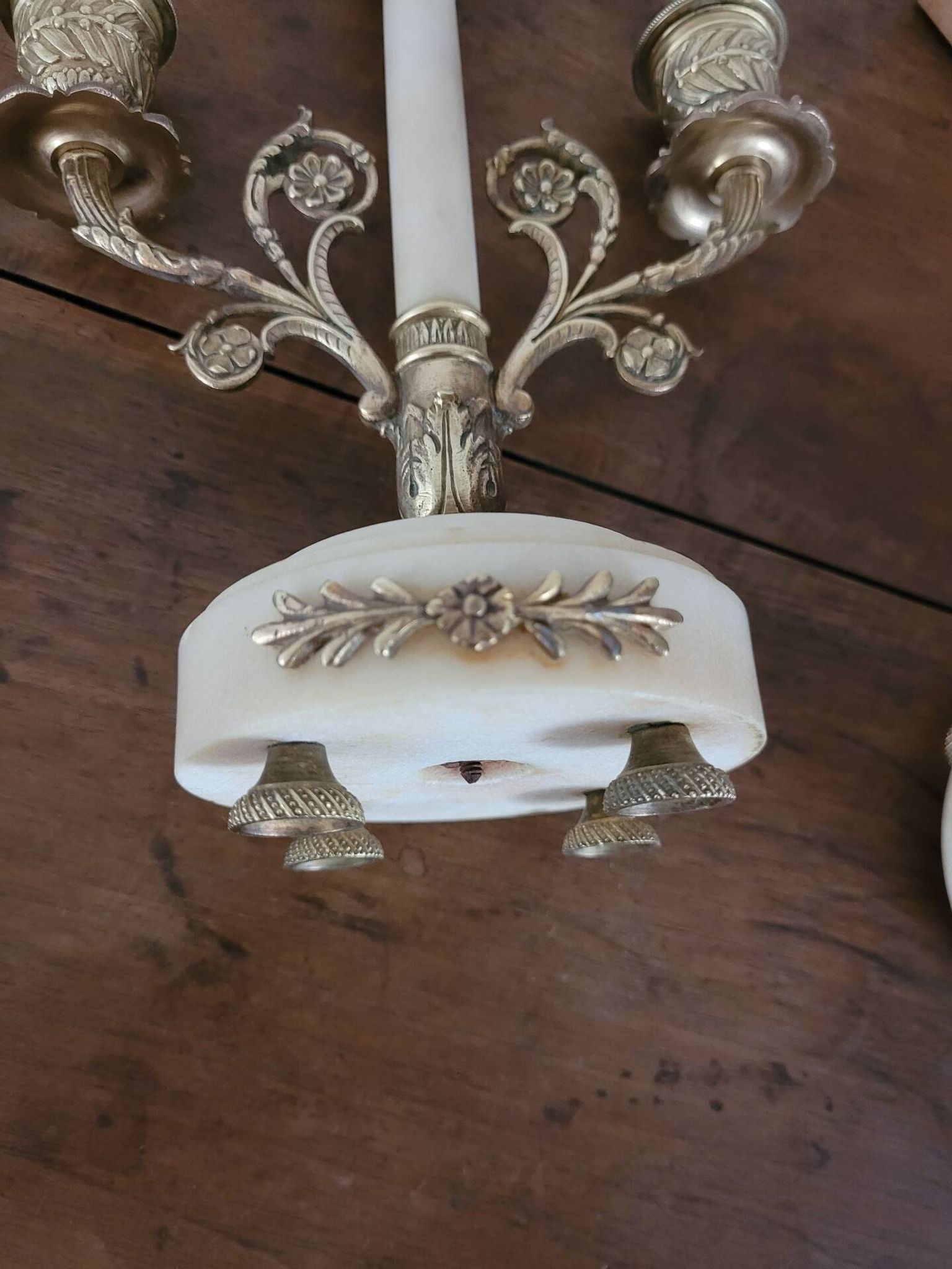 Paire de candélabres / chandeliers Louis XVI
