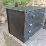 Workshop furniture with drawers