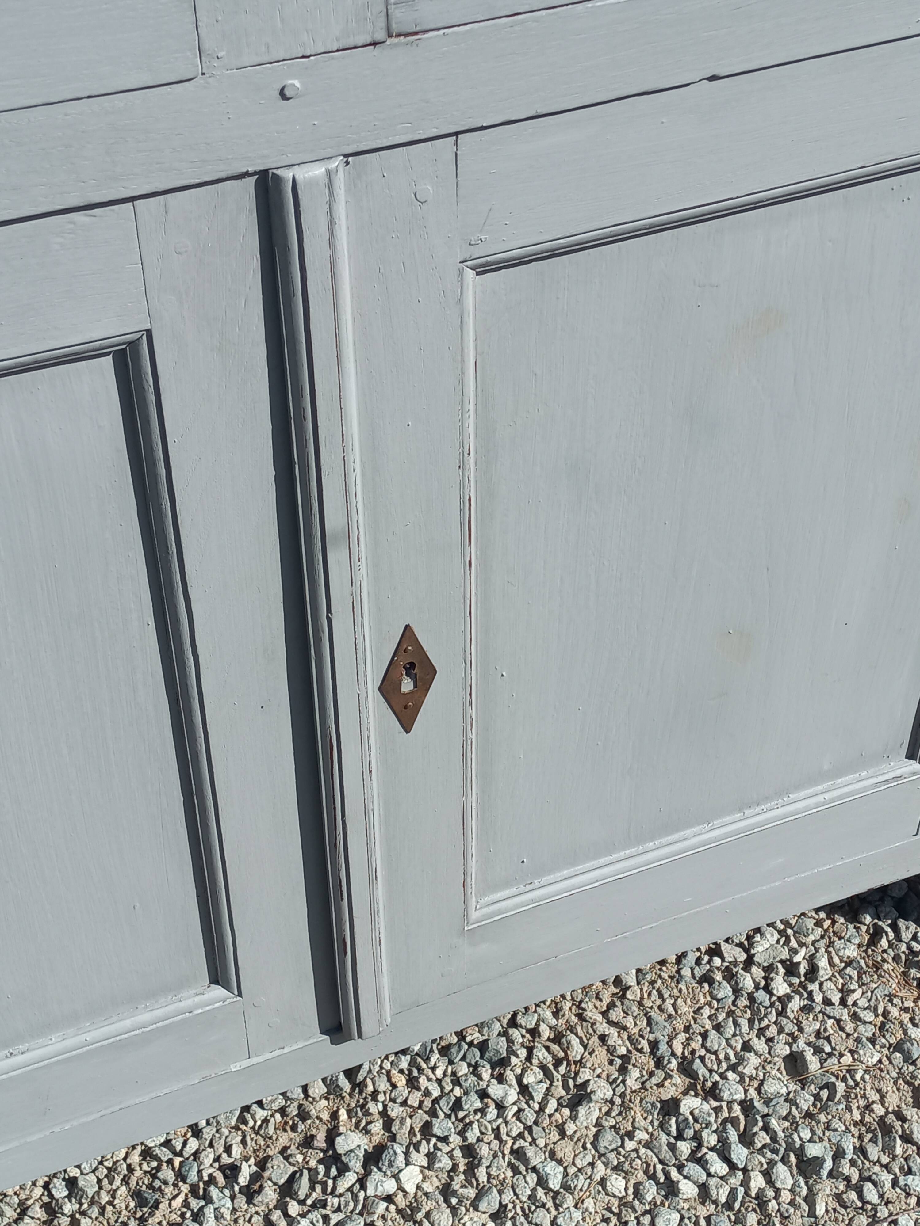 Parisian sideboard in oak and walnut 2 doors 2 drawers from the 20s