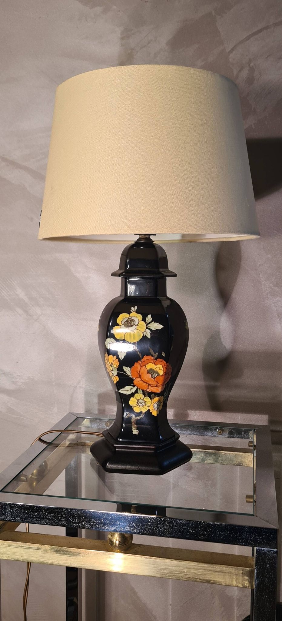 Asian lamp 42x25 with an adjustable lampshade