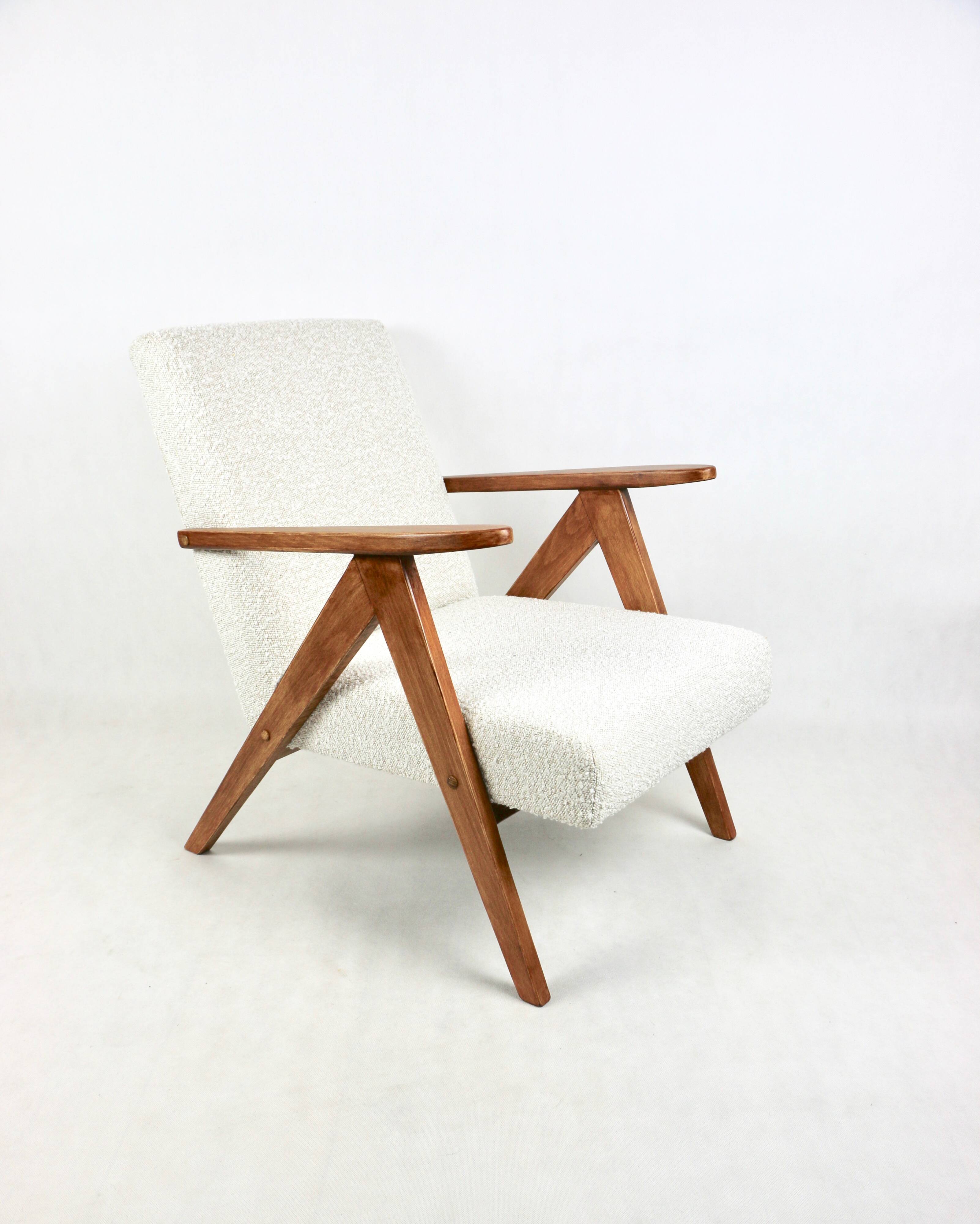Vintage armchair B-310 VAR white structural boucle 1970s