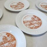 6 vintage white Augusty porcelain dinner plates in very good condition