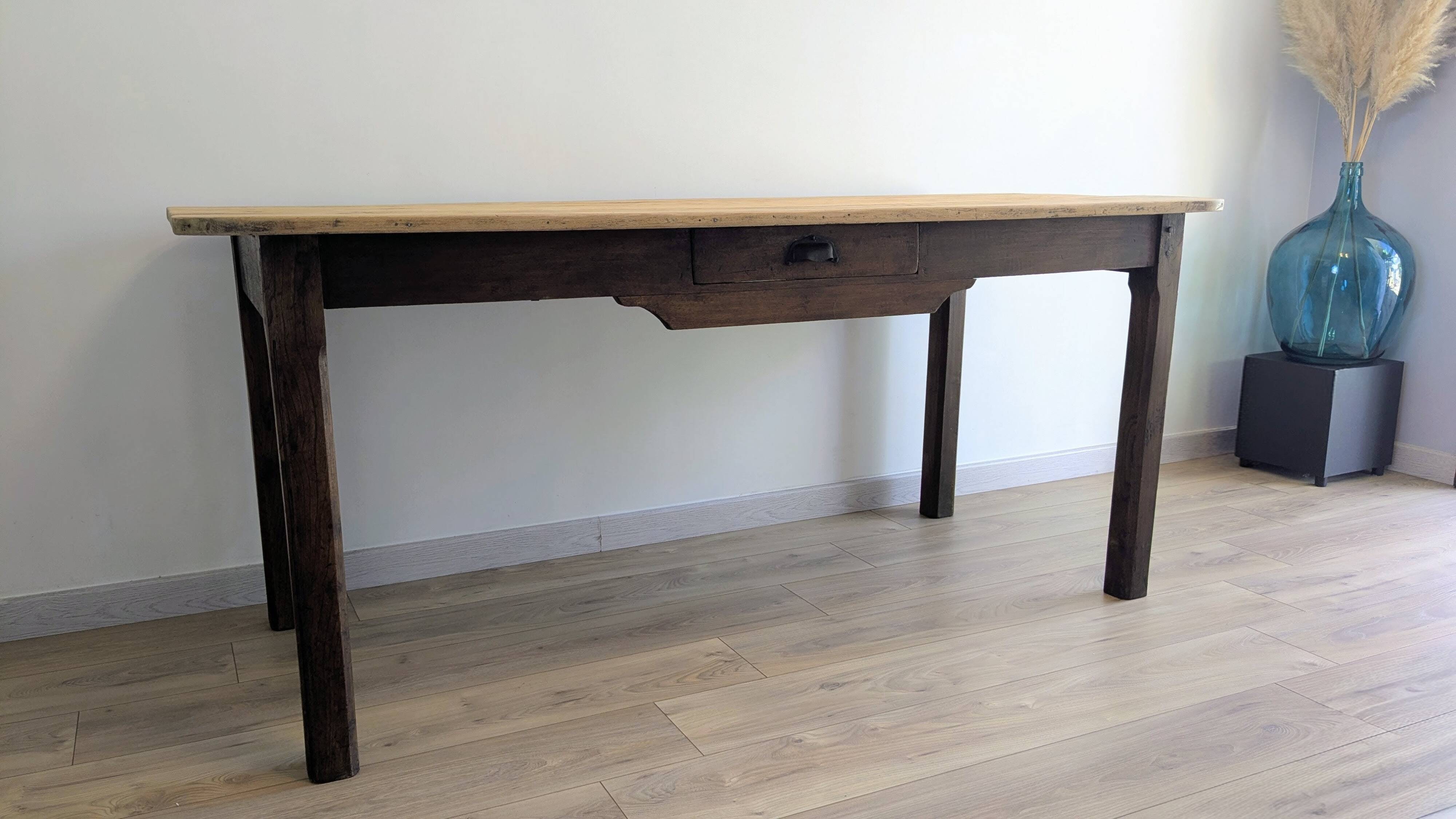 Antique farmhouse table in patinated solid wood - 178 cm