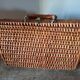 Panier en osier vintage