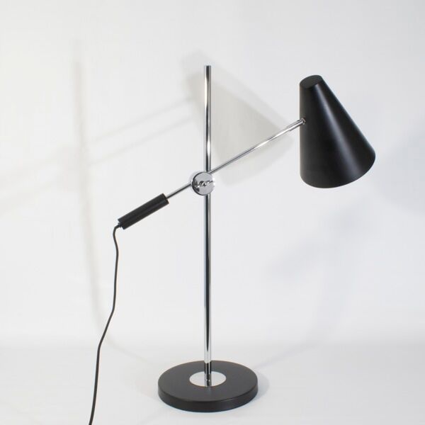 Adjustable desk lamp large model chrome and black, 71 cm.