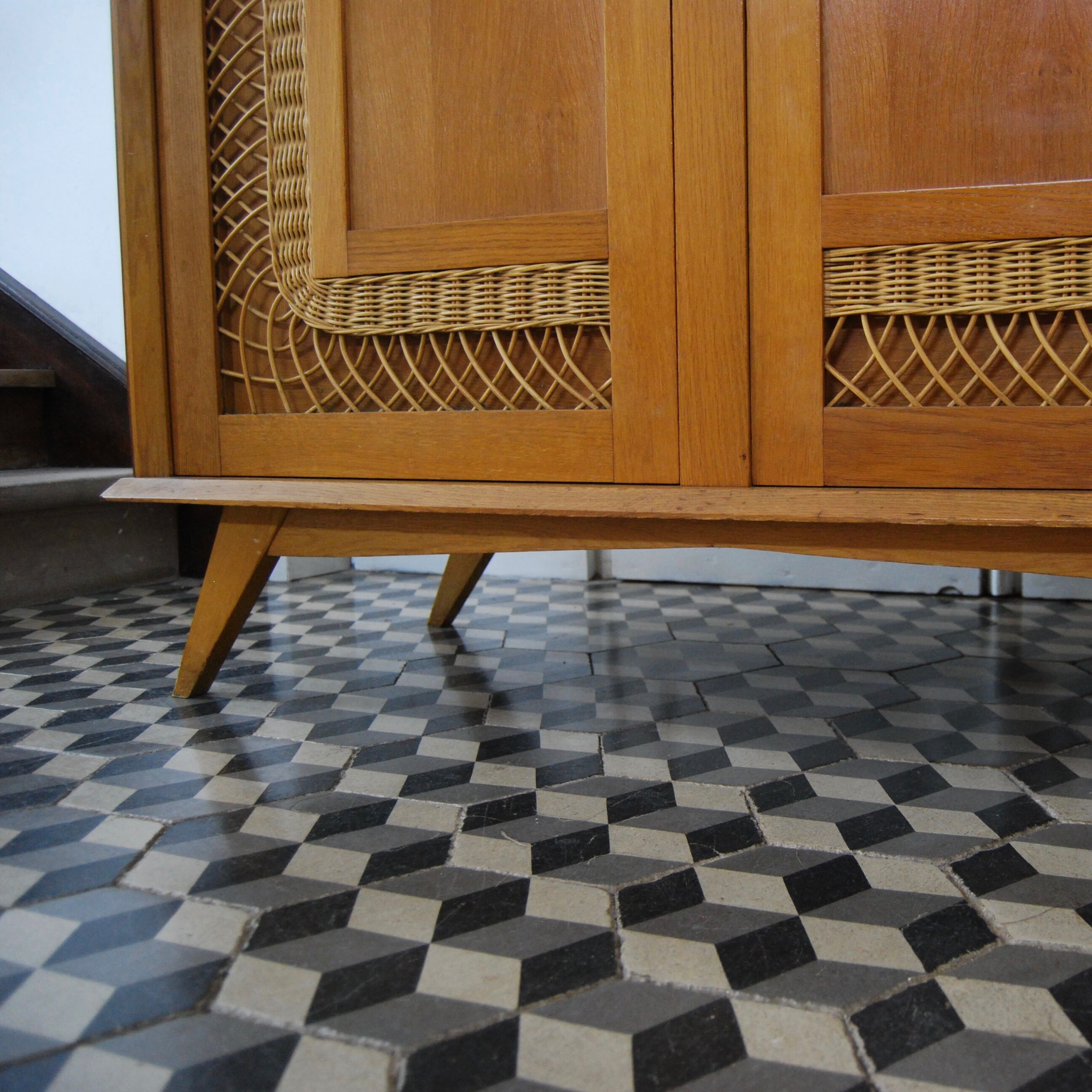 Cabinet vintage wood and rattan