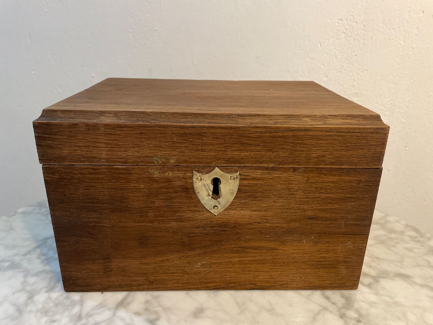 Boite en bois ancienne