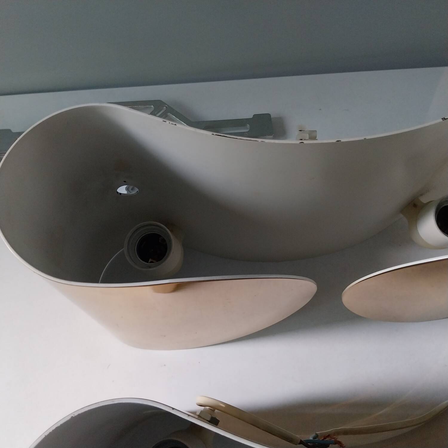 “Foglio Oro” wall lamp by Tobia Scarpa, Flos