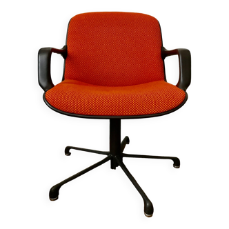Vintage orange office armchairs for Comforto 1980