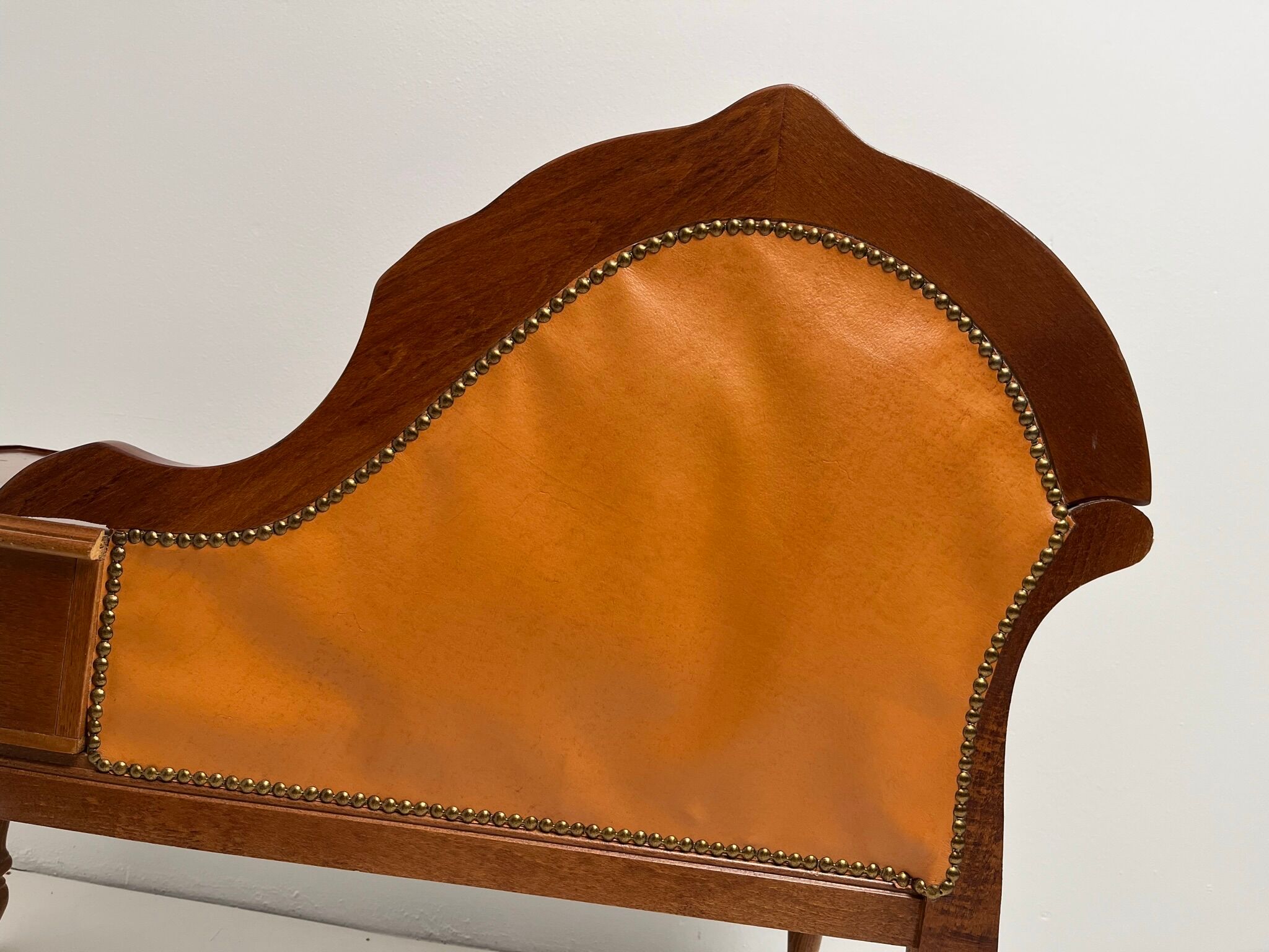 Telephone cabinet 50s