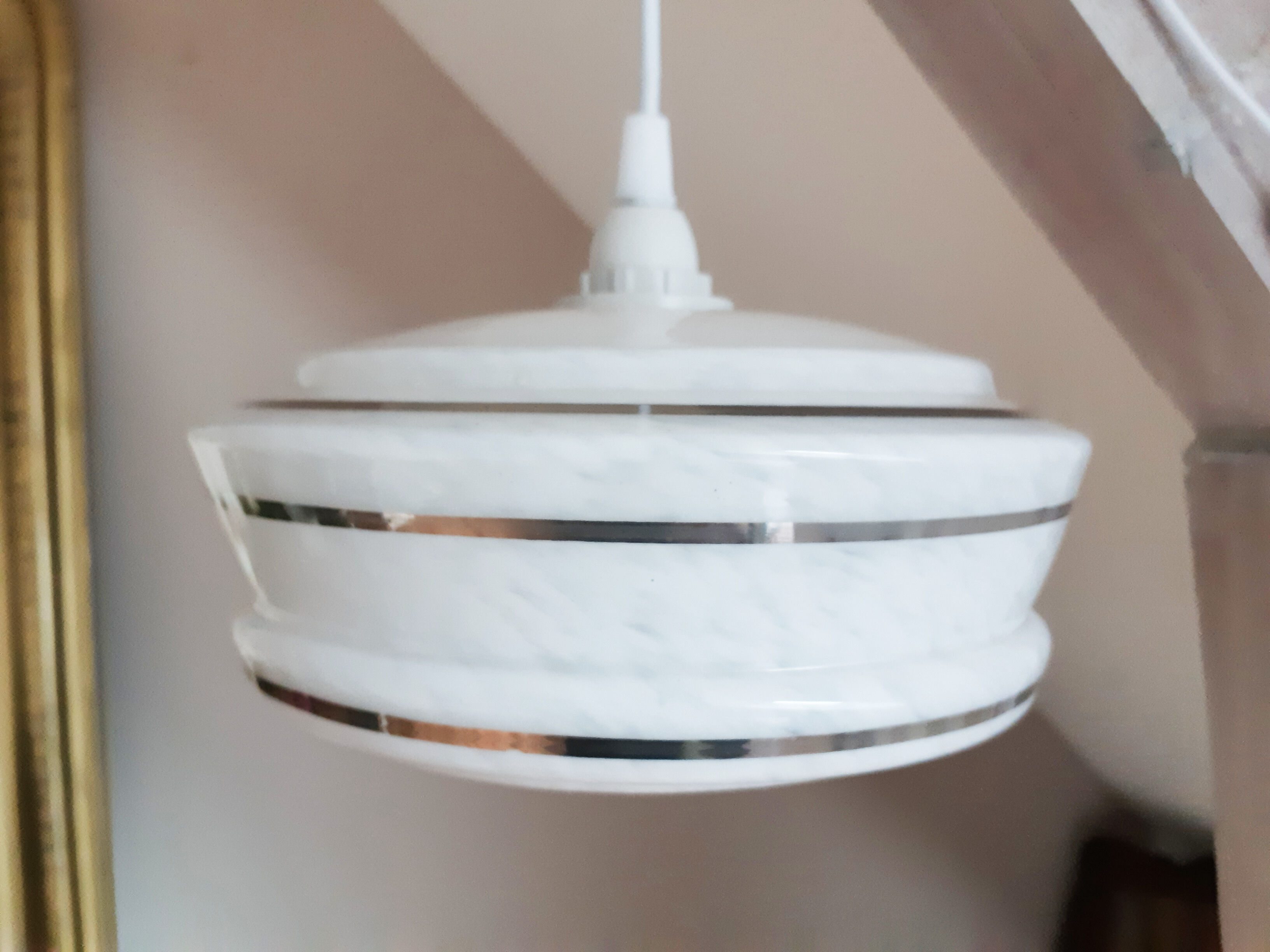 White clichy glass hanging lamp