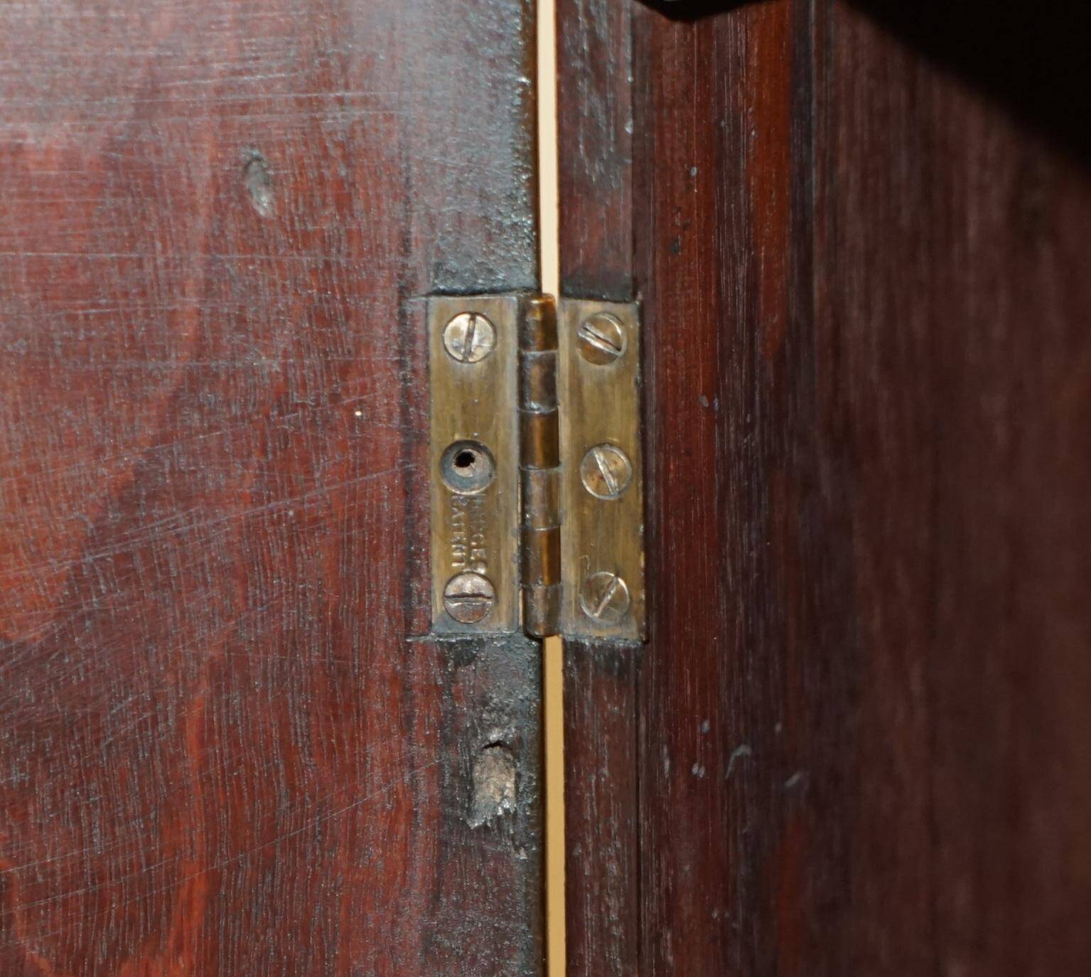 Restored Georgian Sheraton cabinet, circa 1820.
