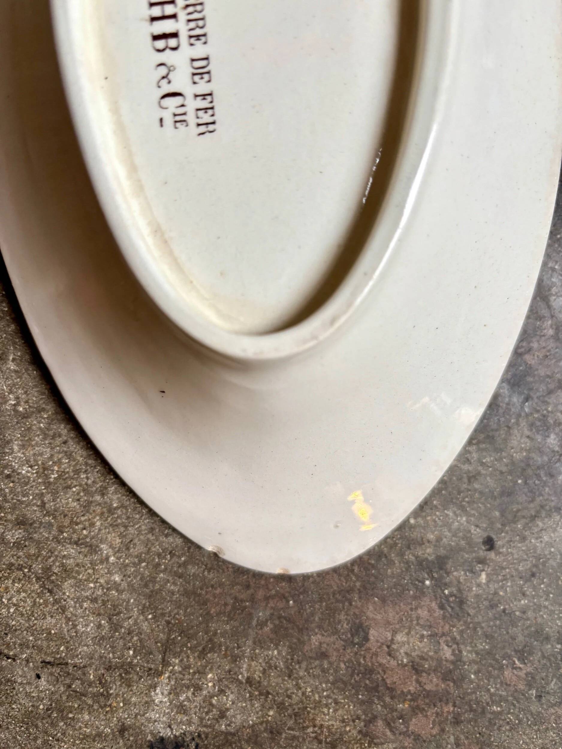 HB & Cie brown ironstone dish no. 3