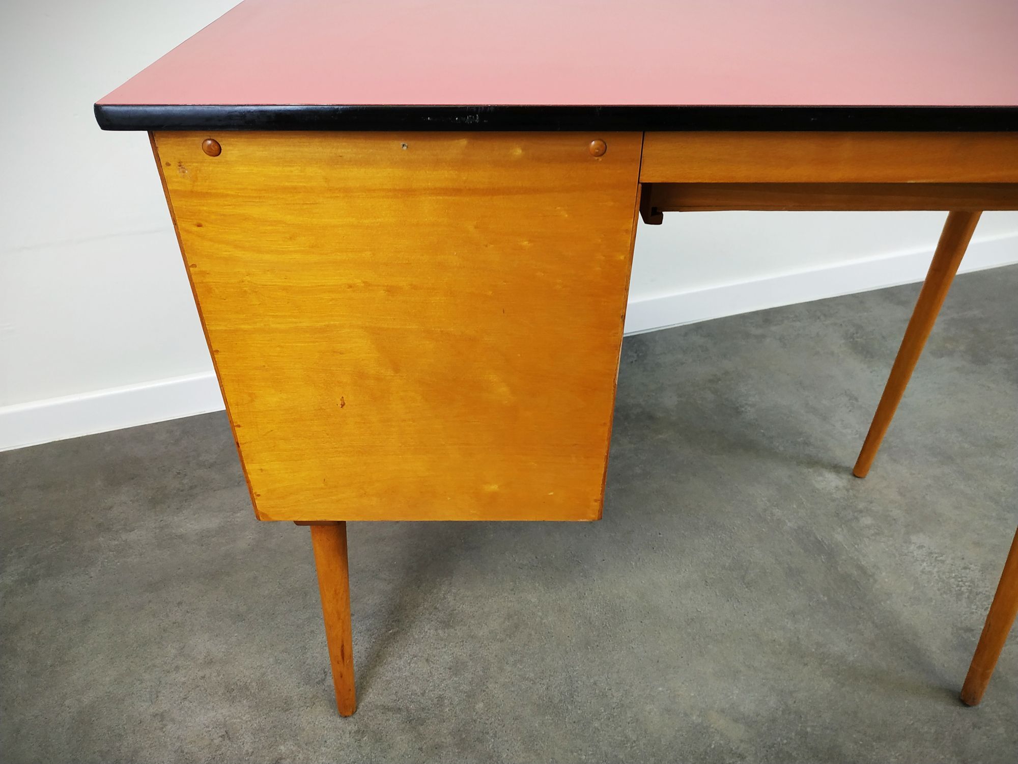 Bureau bois et formica 60's