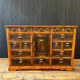 Cabinet en bois vintage – Inspiré par la botanique