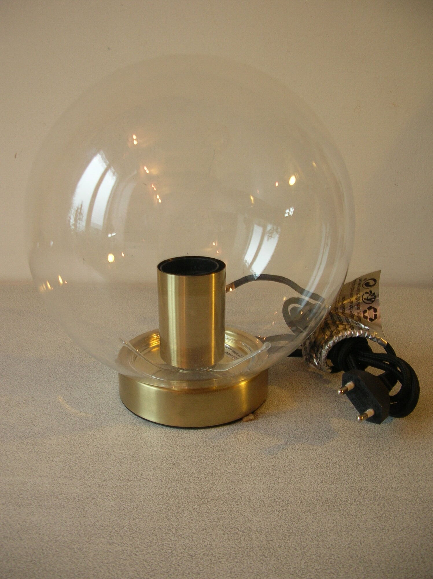 Lamp luminaire globe ball transparent glass base brass deco office living room