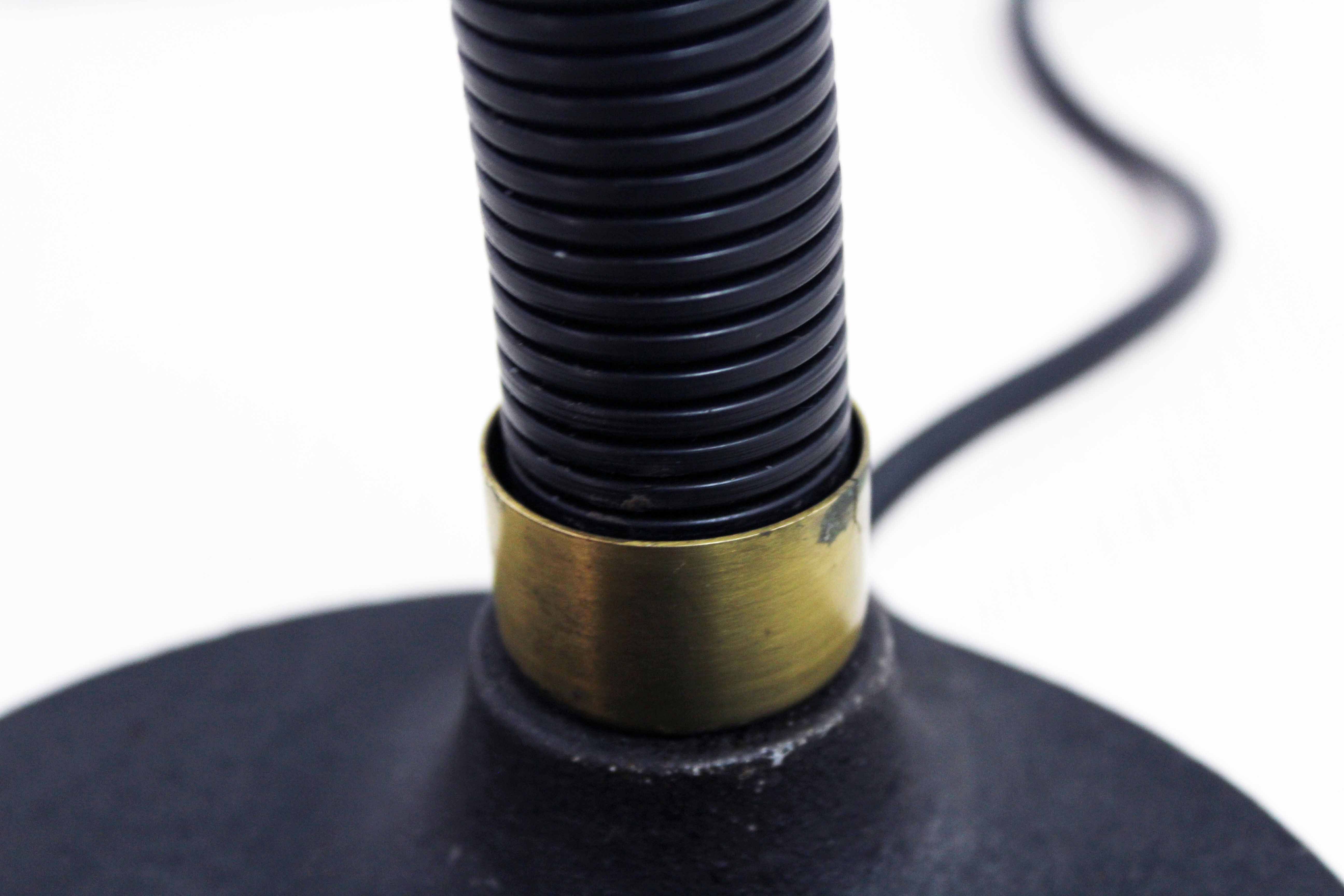 Hillebrand desk lamp