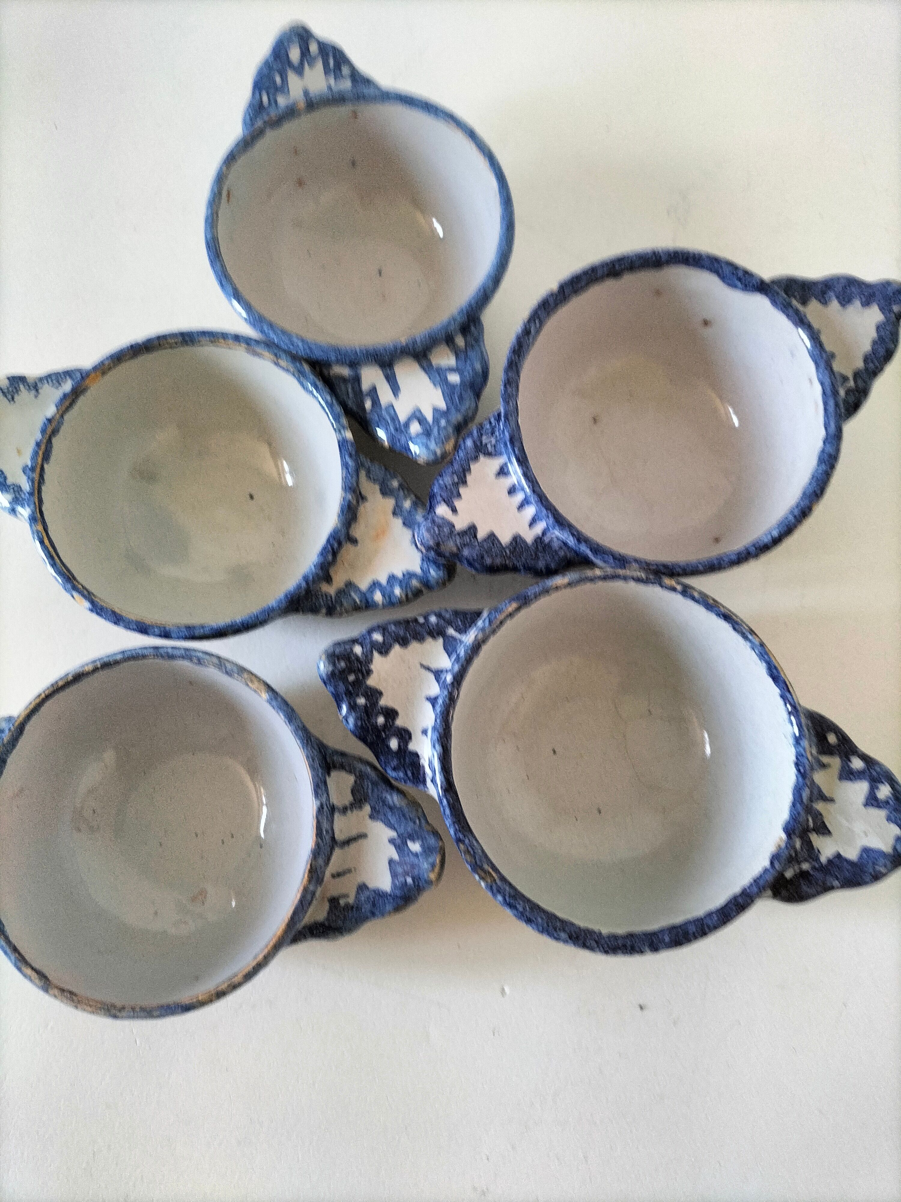 5 mini earthenware bowls from Charolles decorated with a village and rooster.