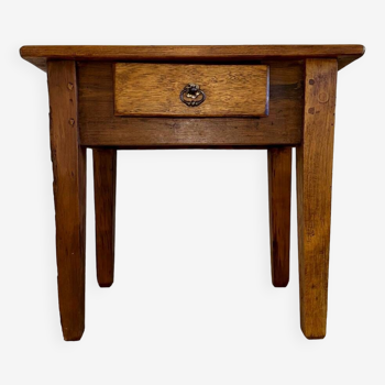 Table de chevet en bois ancien
