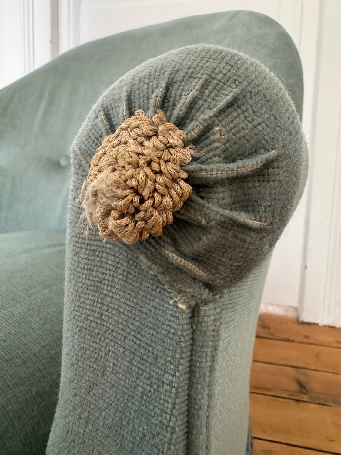 Vintage blue toad armchair