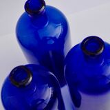 3 old apothecary bottles (h 26cm)