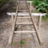 Old wood scale 4 meters