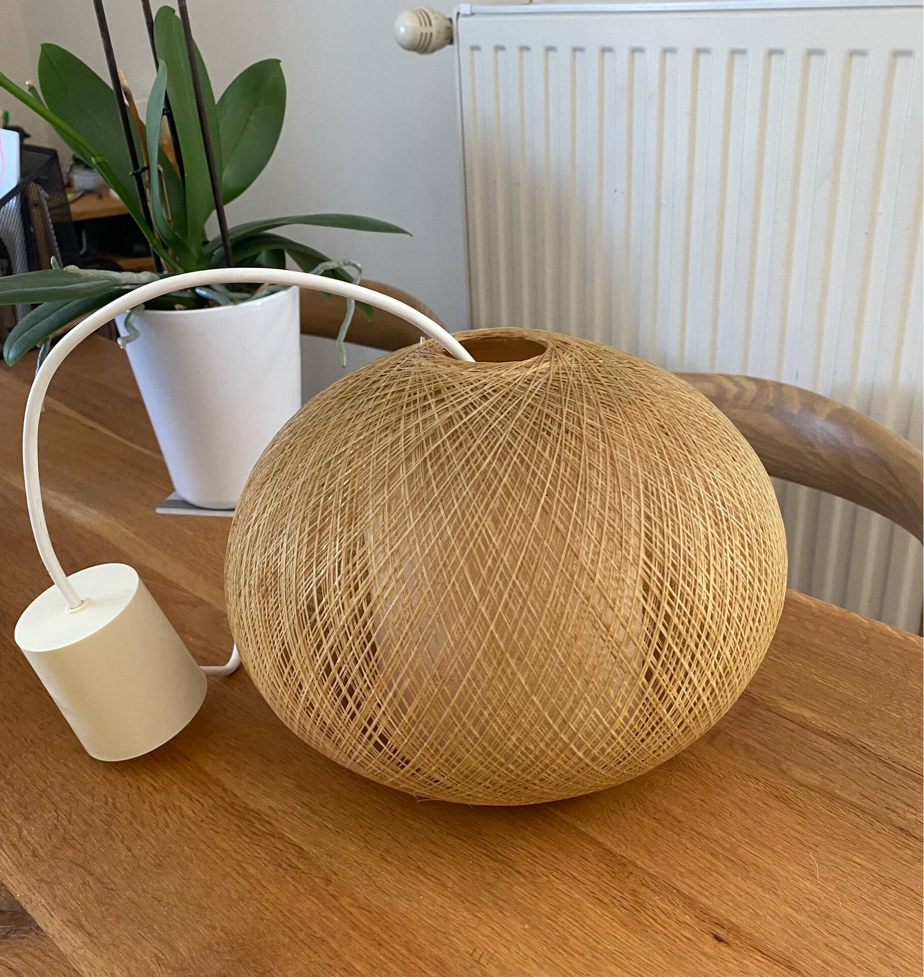 Suspension boule vintage en fil de nylon