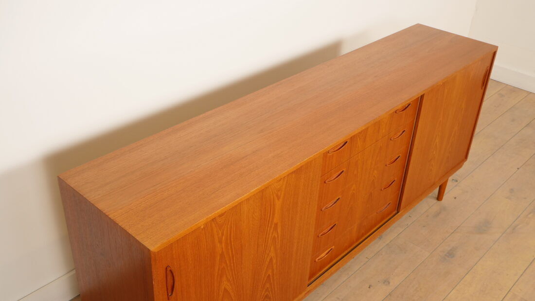Vintage sideboard | Teak | 196 cm