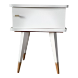 Bedside feet compass sand