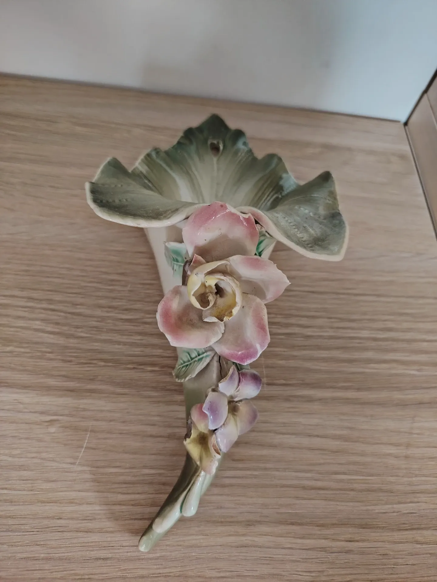 Bouquet holder, wall vase