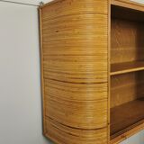 Rattan wall display case 60'