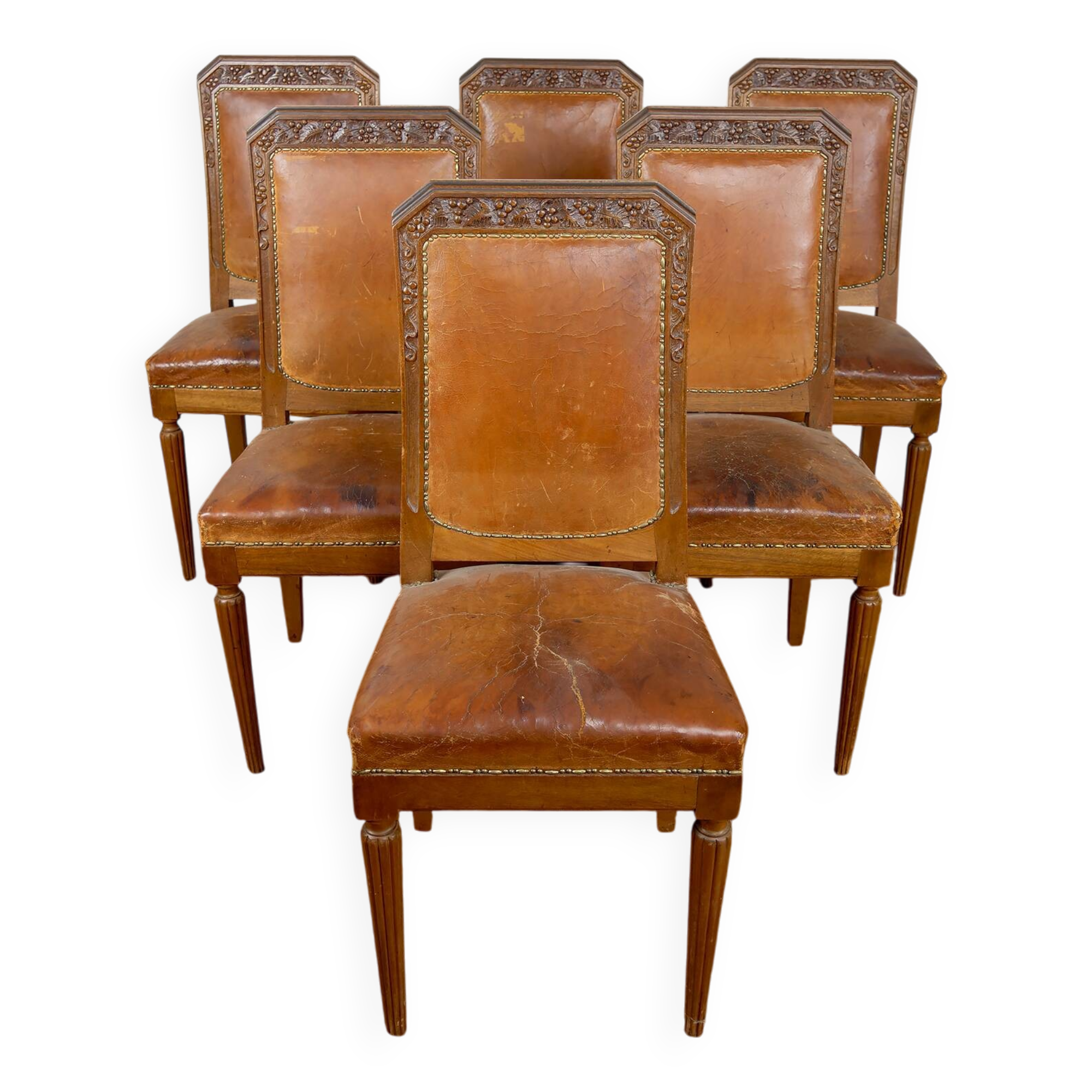 Set of 6 Art Deco carved walnut chairs, Circa 1920