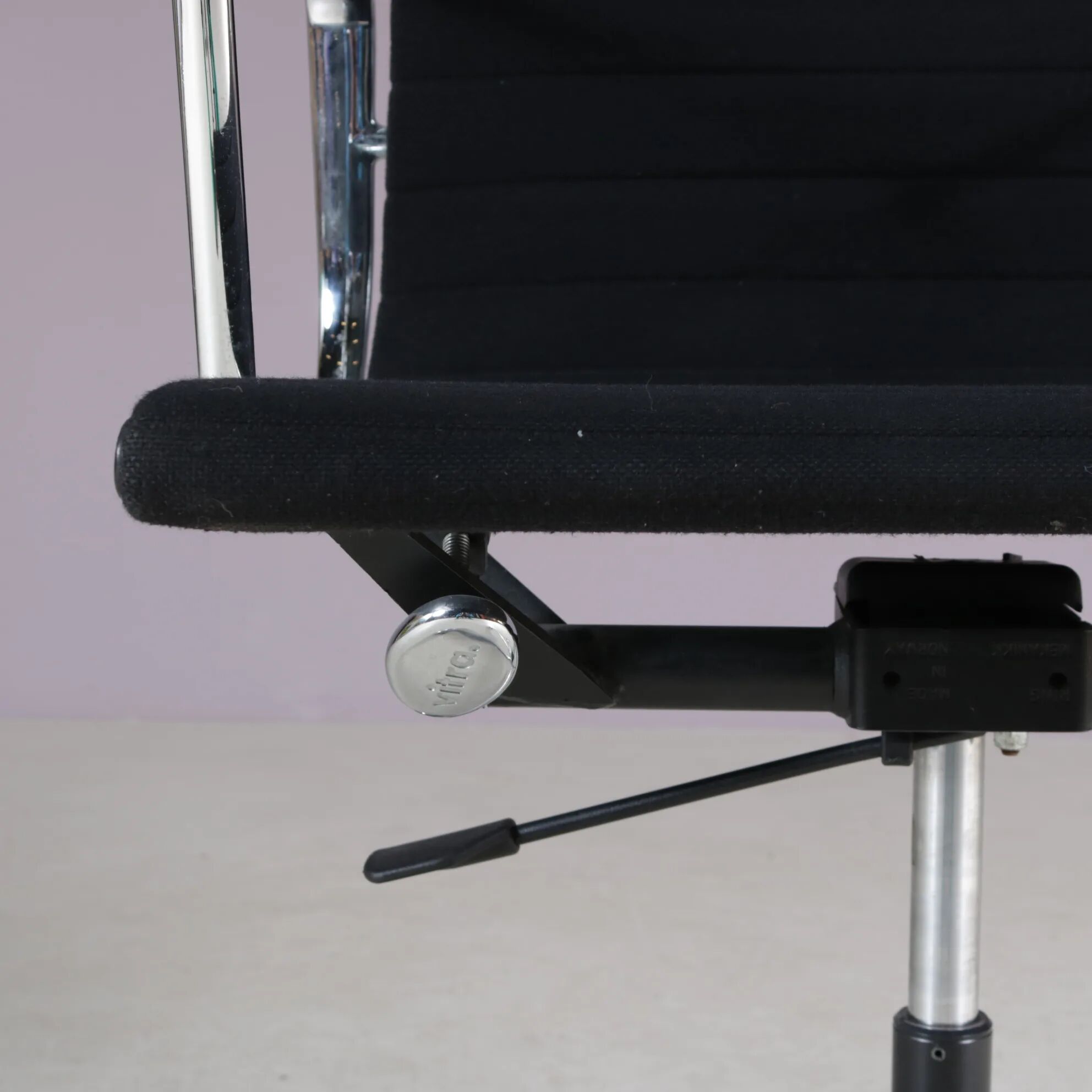 2000s “EA118” chair by Charles & Ray Eames for Vitra, Germany