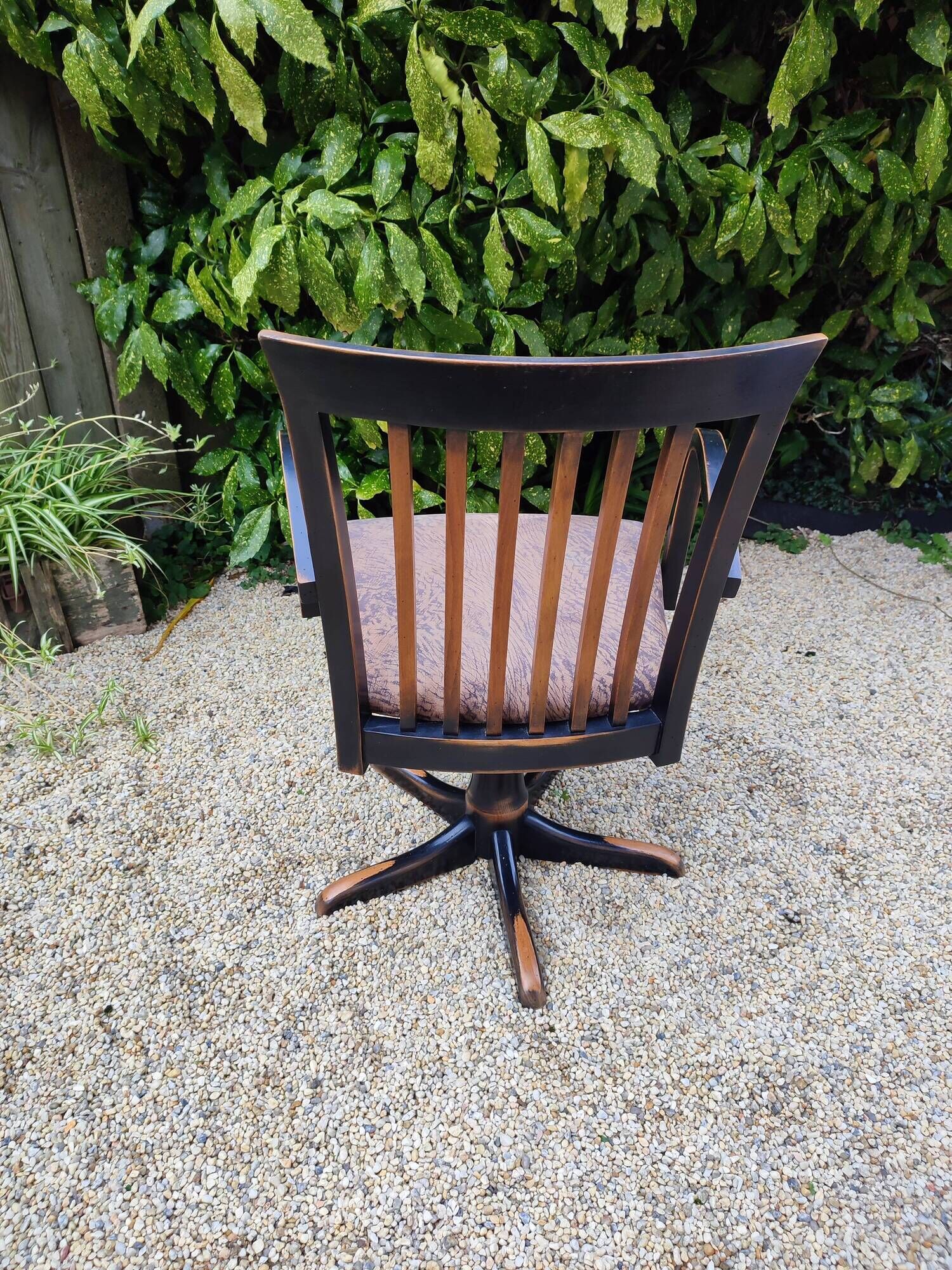 Swivel armchair in solid wood Retro style