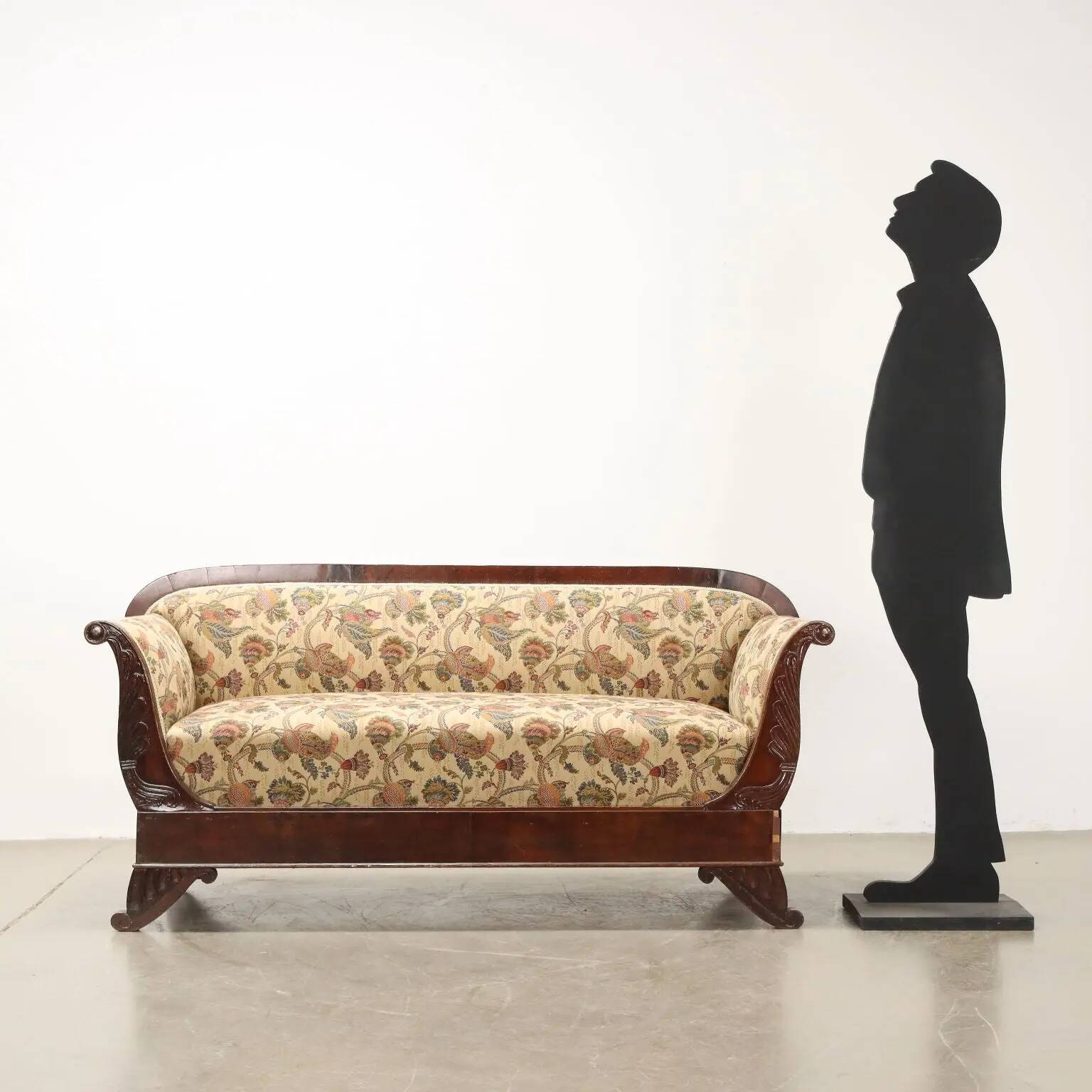 Antique Louis-Philippe canapé in walnut and fabric, Italy, 19th century