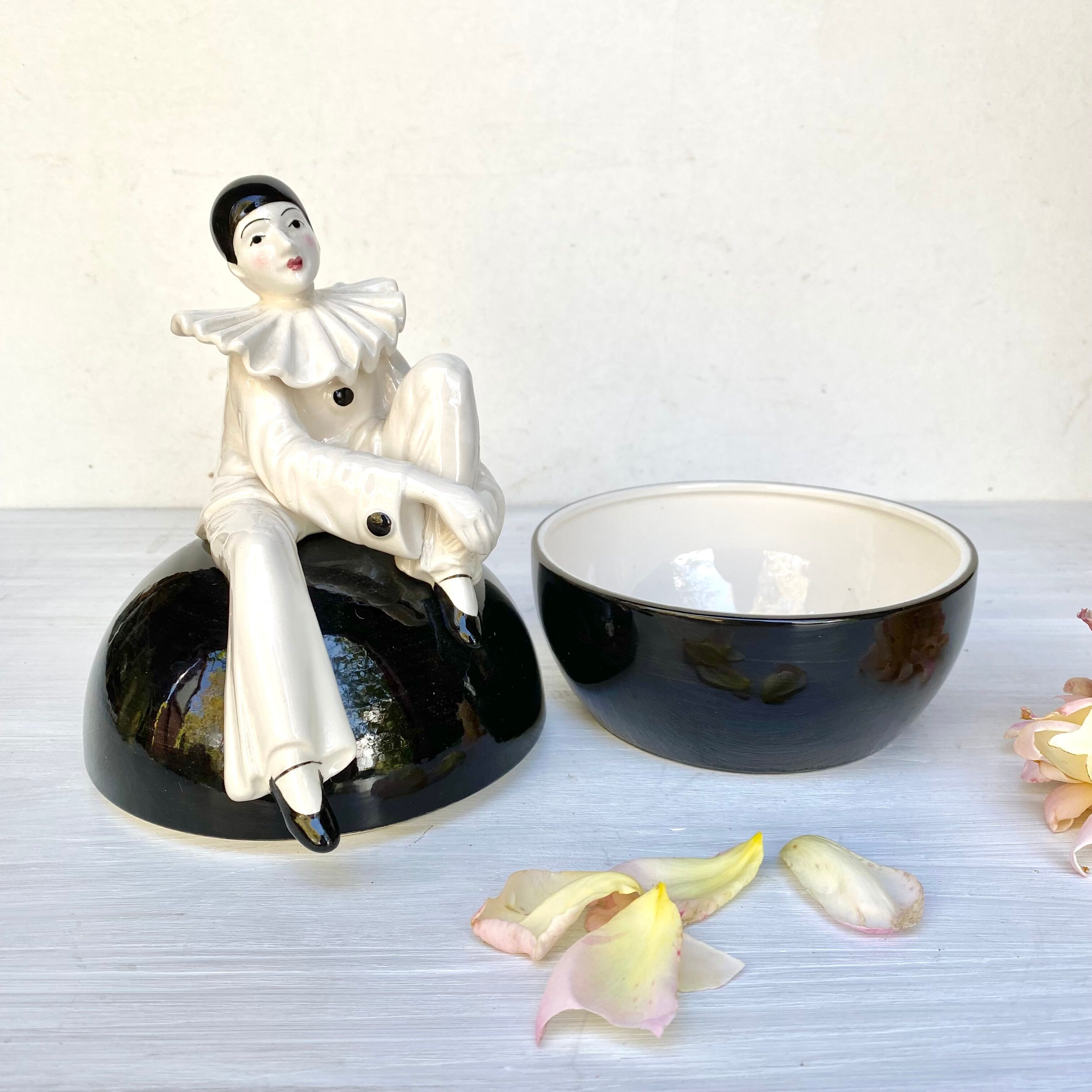 Vintage pierrot ceramic pot