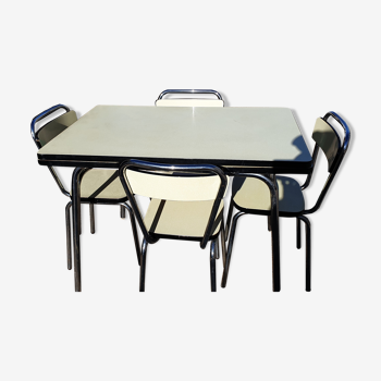 Table et 4 chaises formica  vintage