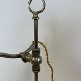 Desk lamp goes up and down