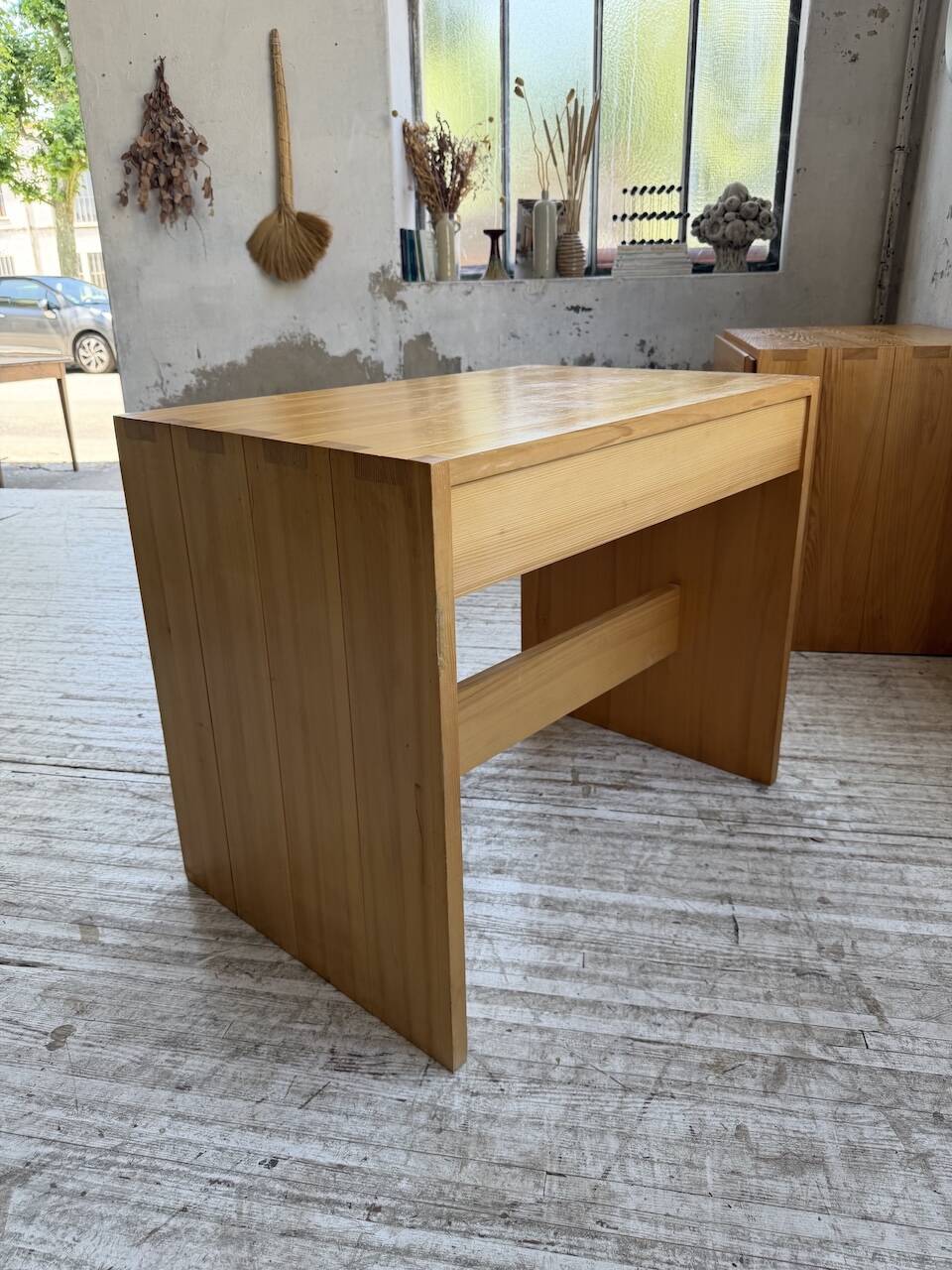 Bureau + commode + tabouret pin Maison Regain Savoie