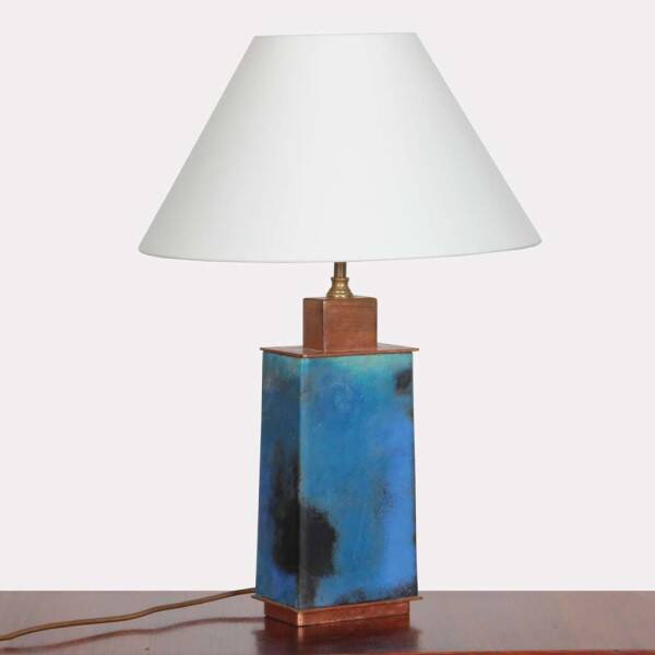 Lampe à poser en métal émaillé des années 1950
