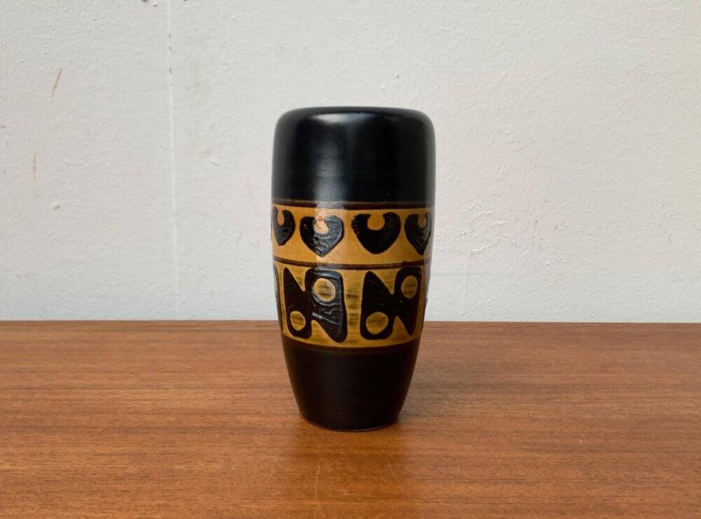 West German pottery vase from the mid-century by WGP of Dümler & Breiden, 1960s.