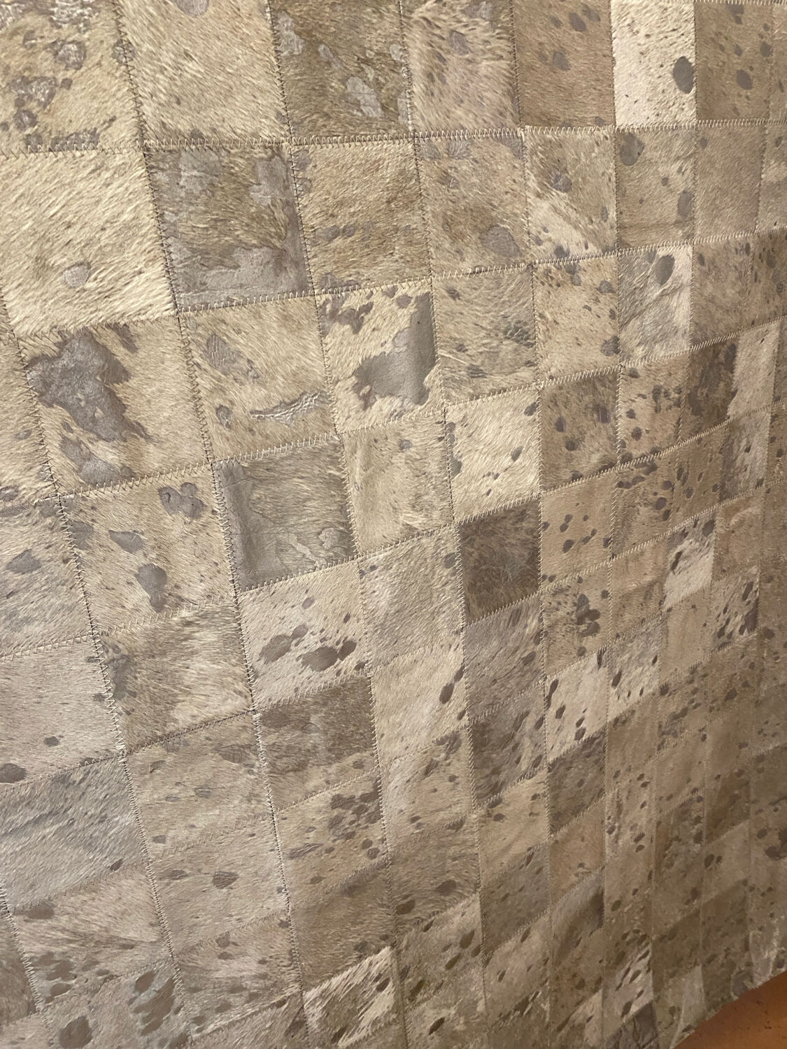 Cowhide rug, silver-grey patchwork