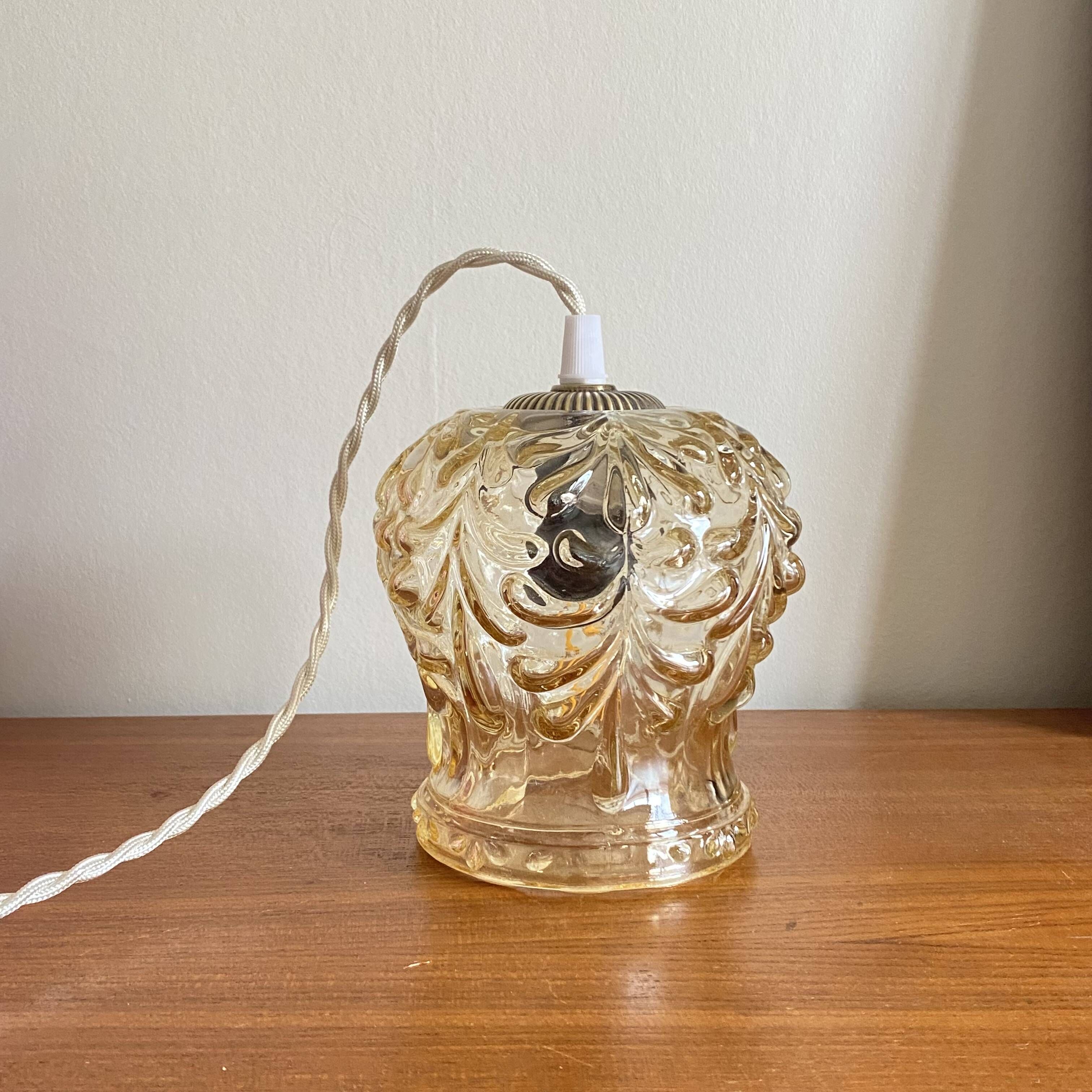 Antique globe pendant lamp in gold glass with brass suspension claw LAMP-7385