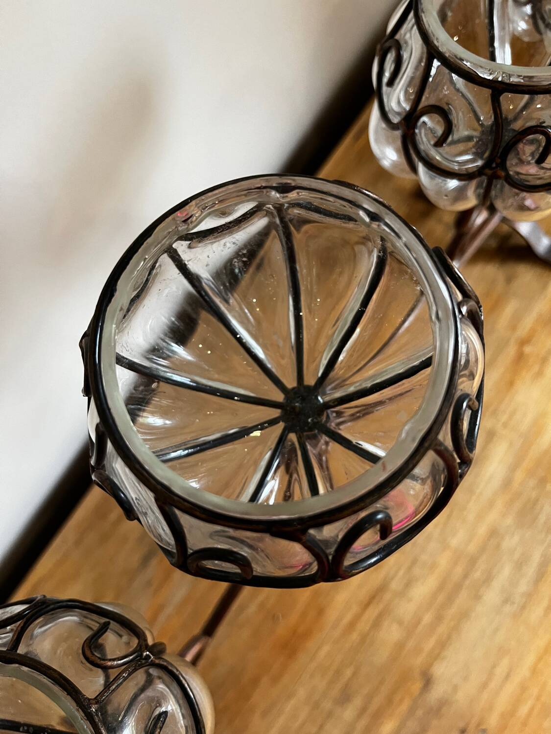 Wrought iron tealight holder