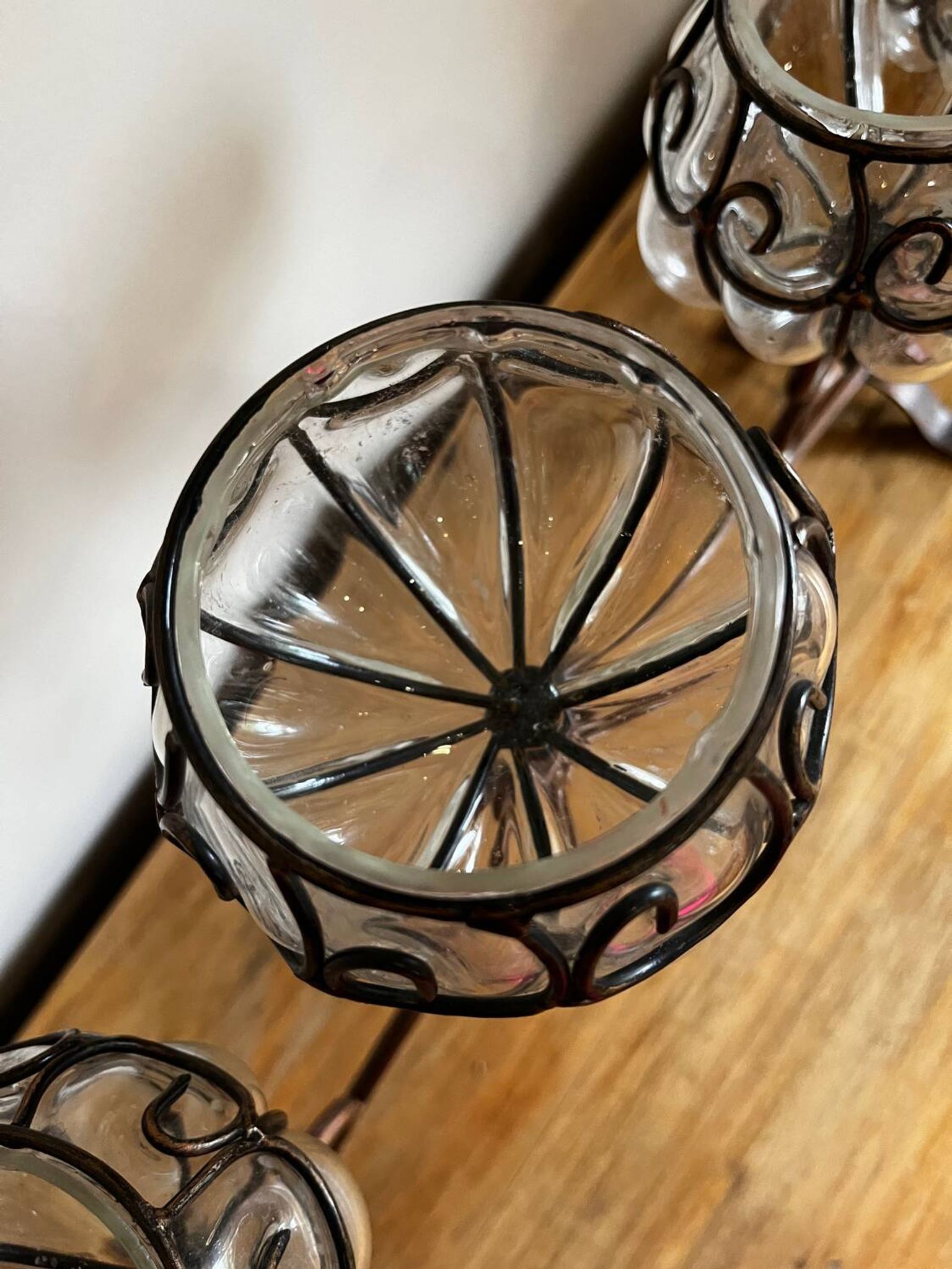 Wrought iron tealight holder