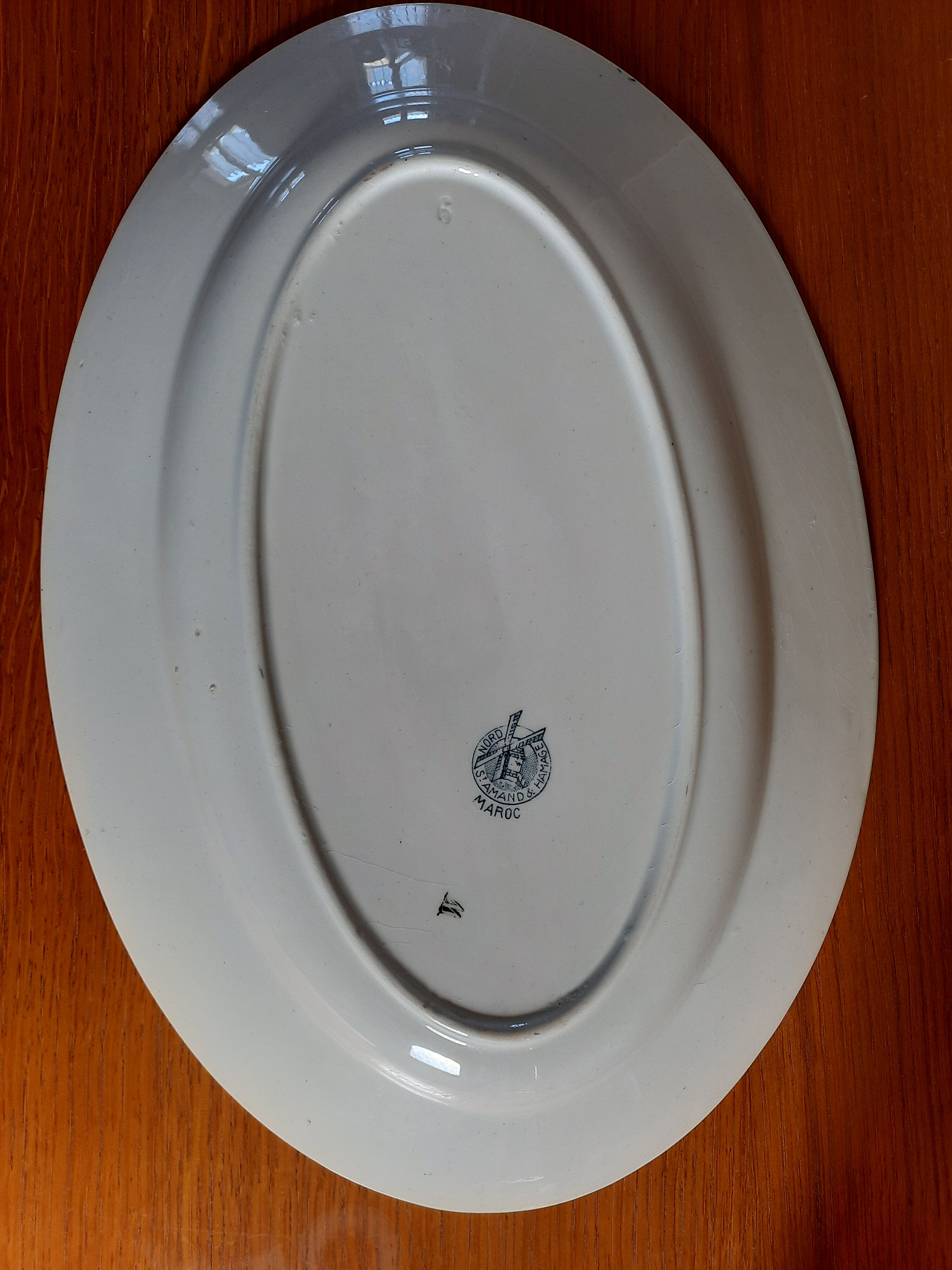 Plat terre de fer